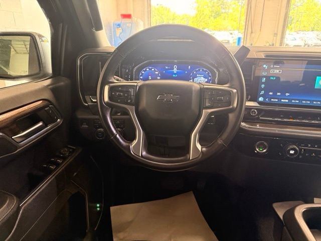 Used 2023 Chevrolet Silverado 1500 RST AWD/4WD image 20