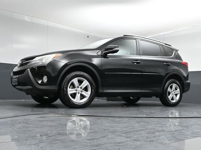 Used 2014 Toyota RAV4 XLE FWD image 38