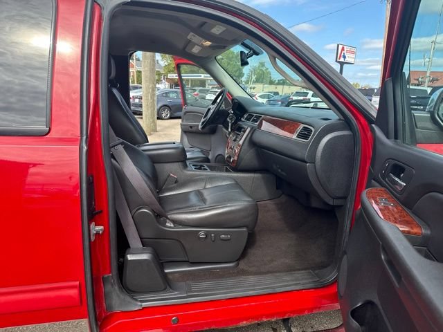 Used 2009 Chevrolet Silverado 1500 LTZ w/ LPO, Deluxe Chrome Package AWD/4WD image 12