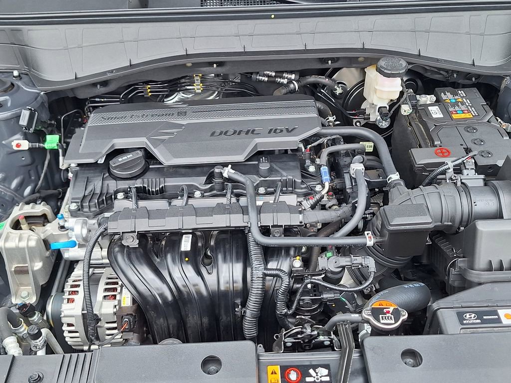 Certified 2025 Hyundai Kona SEL image 27