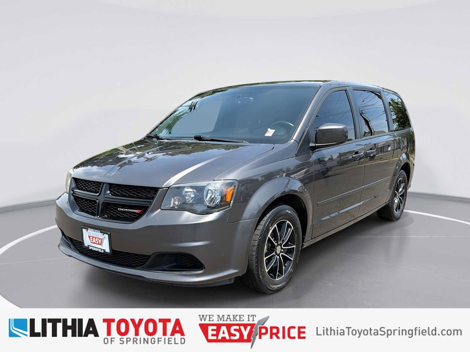 Used 2017 Dodge Grand Caravan SE