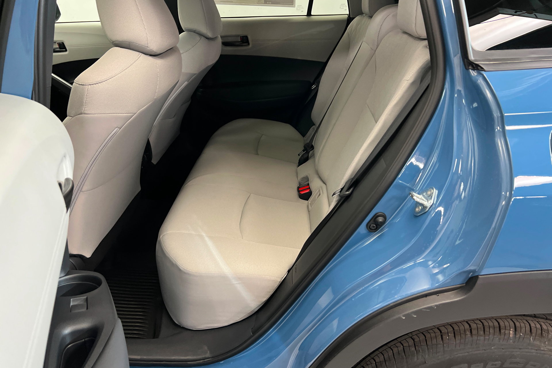 New 2026 Toyota Corolla Cross LE AWD/4WD image 21