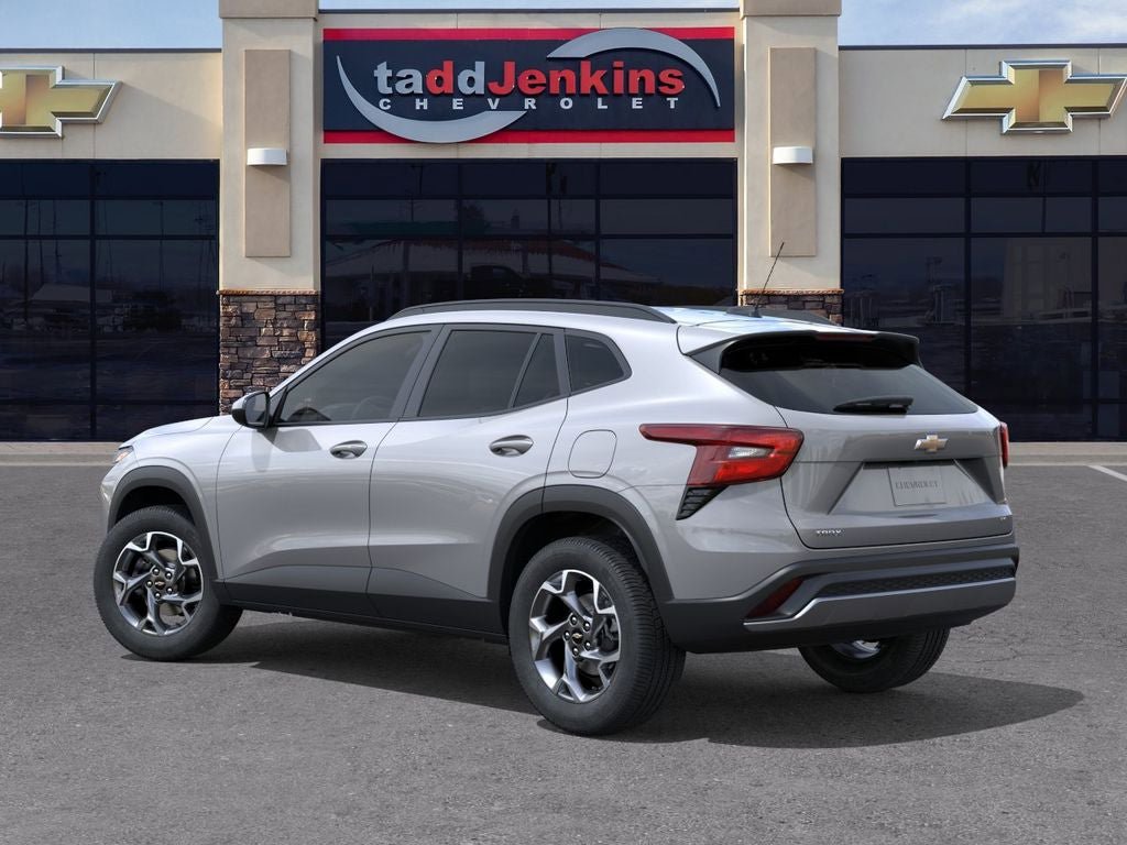 New 2026 Chevrolet Trax LT w/ LT Convenience Package FWD image 3