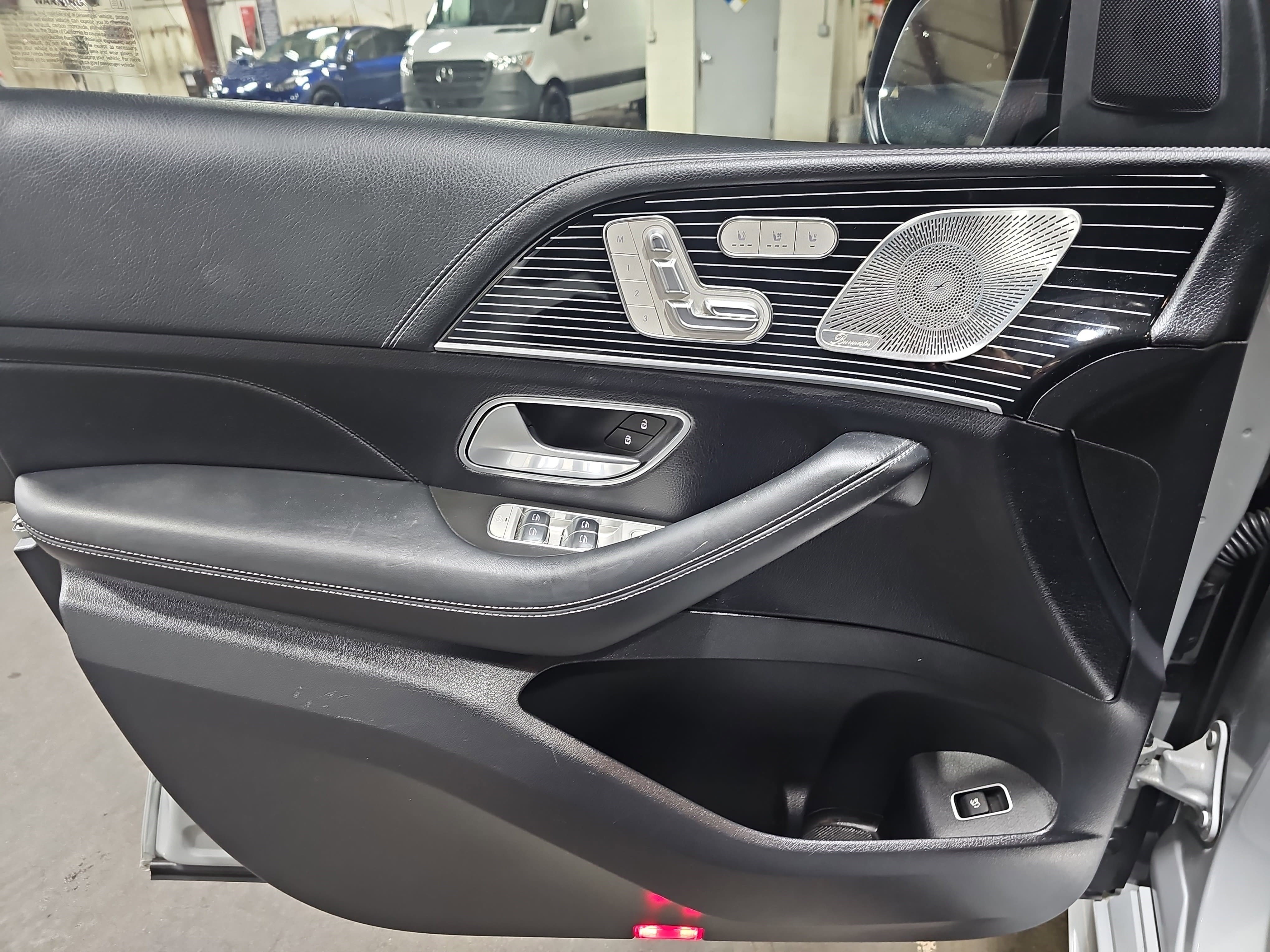 Certified 2024 Mercedes-Benz GLE 580 4MATIC image 32