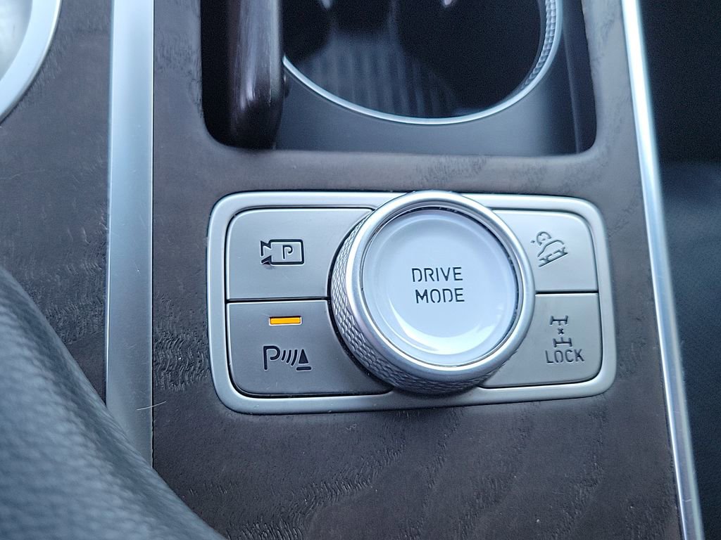 Used 2022 Genesis GV80 2.5T w/ Prestige Package 04 image 27