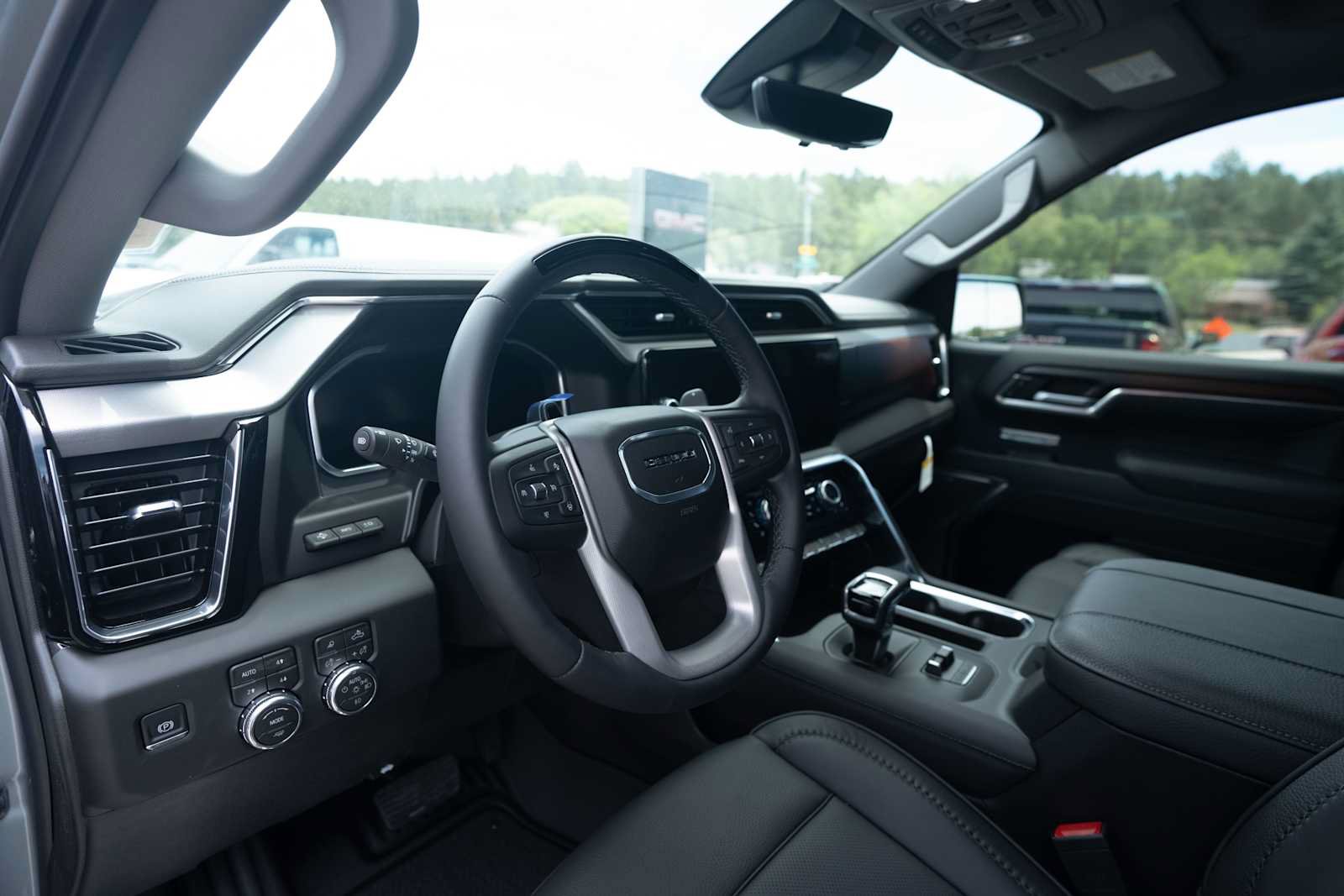 New 2026 GMC Sierra 1500 Denali w/ Technology Package AWD/4WD image 9