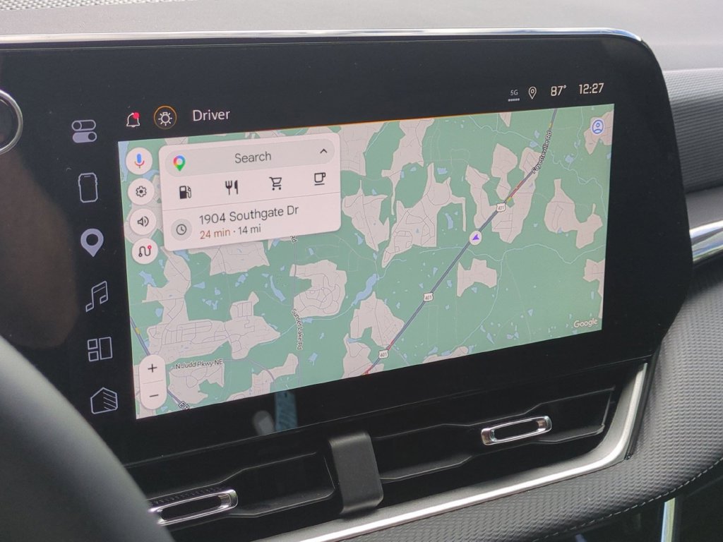 New 2026 Chevrolet Equinox LT w/ Safety and Technology Package FWD image 25