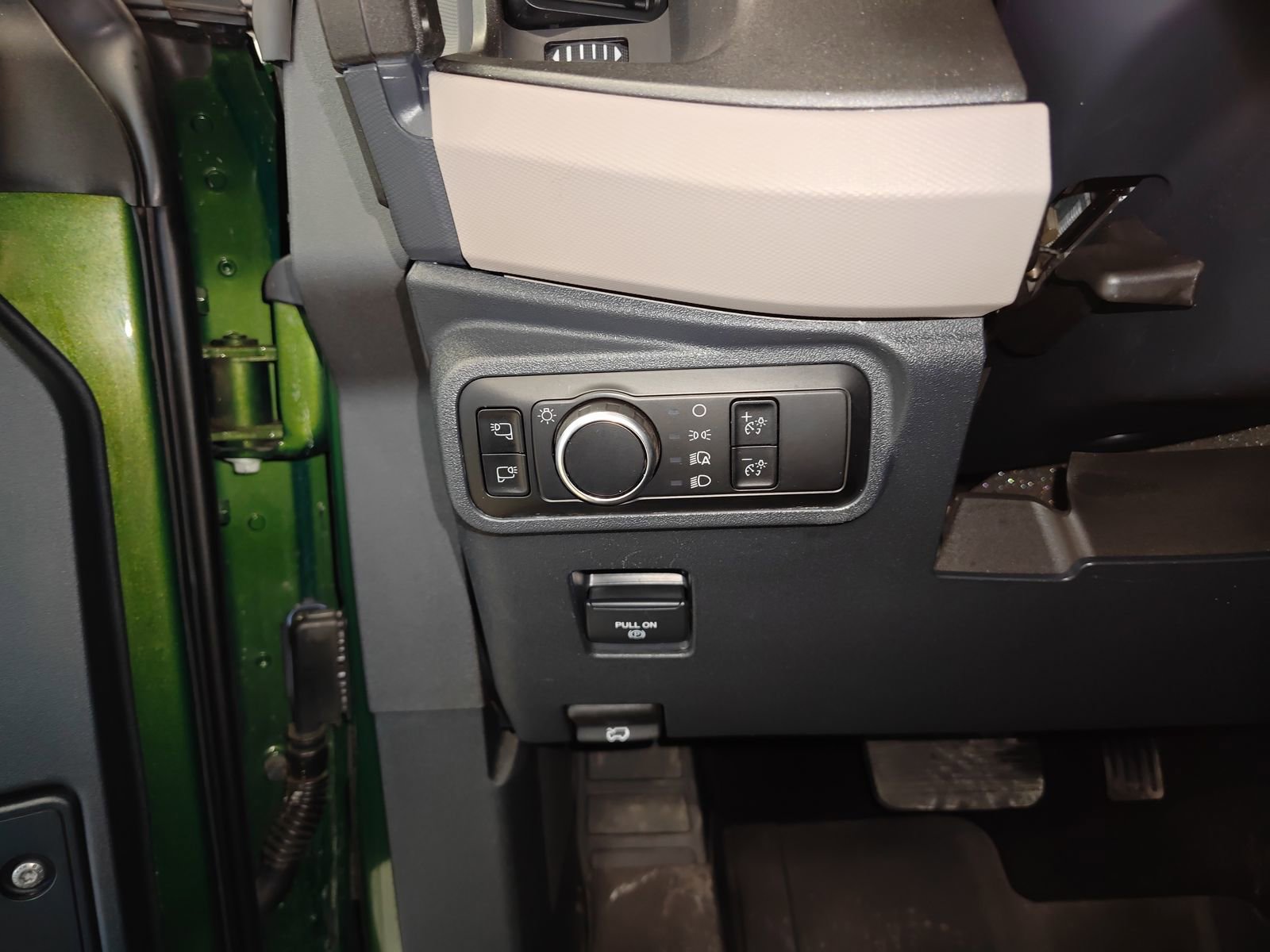 Used 2024 Ford Bronco Wildtrak image 16