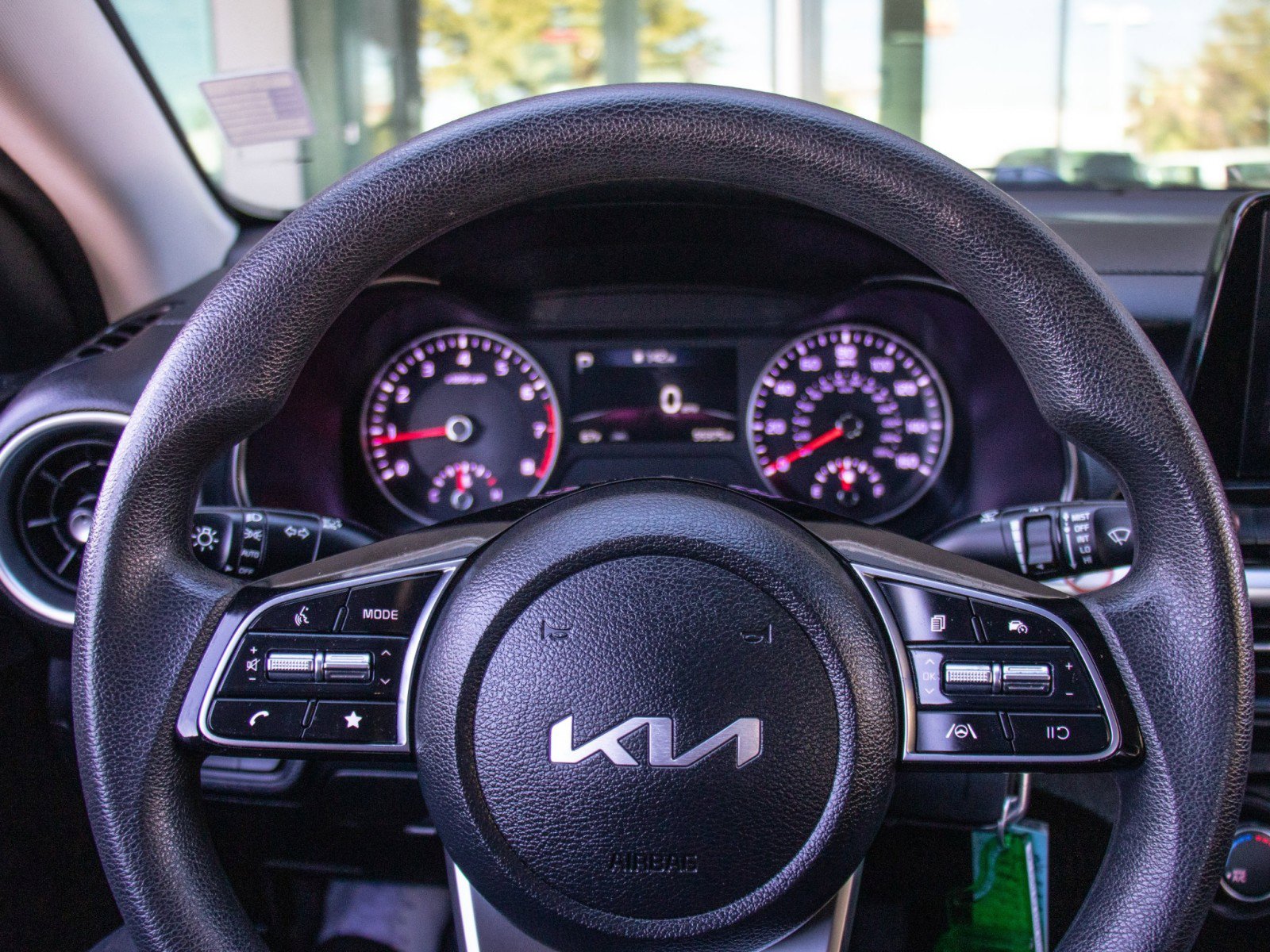 Used 2023 Kia Forte LXS image 13