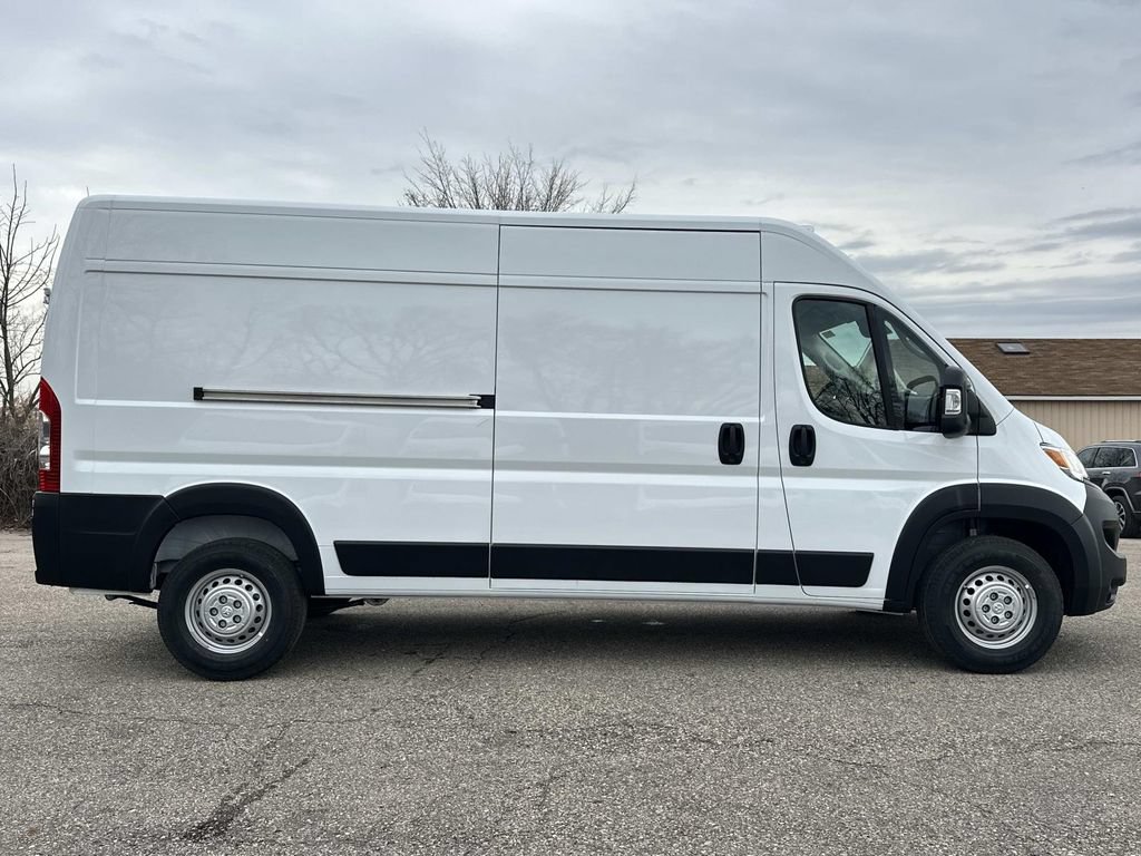 New 2026 RAM ProMaster 2500 w/ Convenience Group FWD image 2