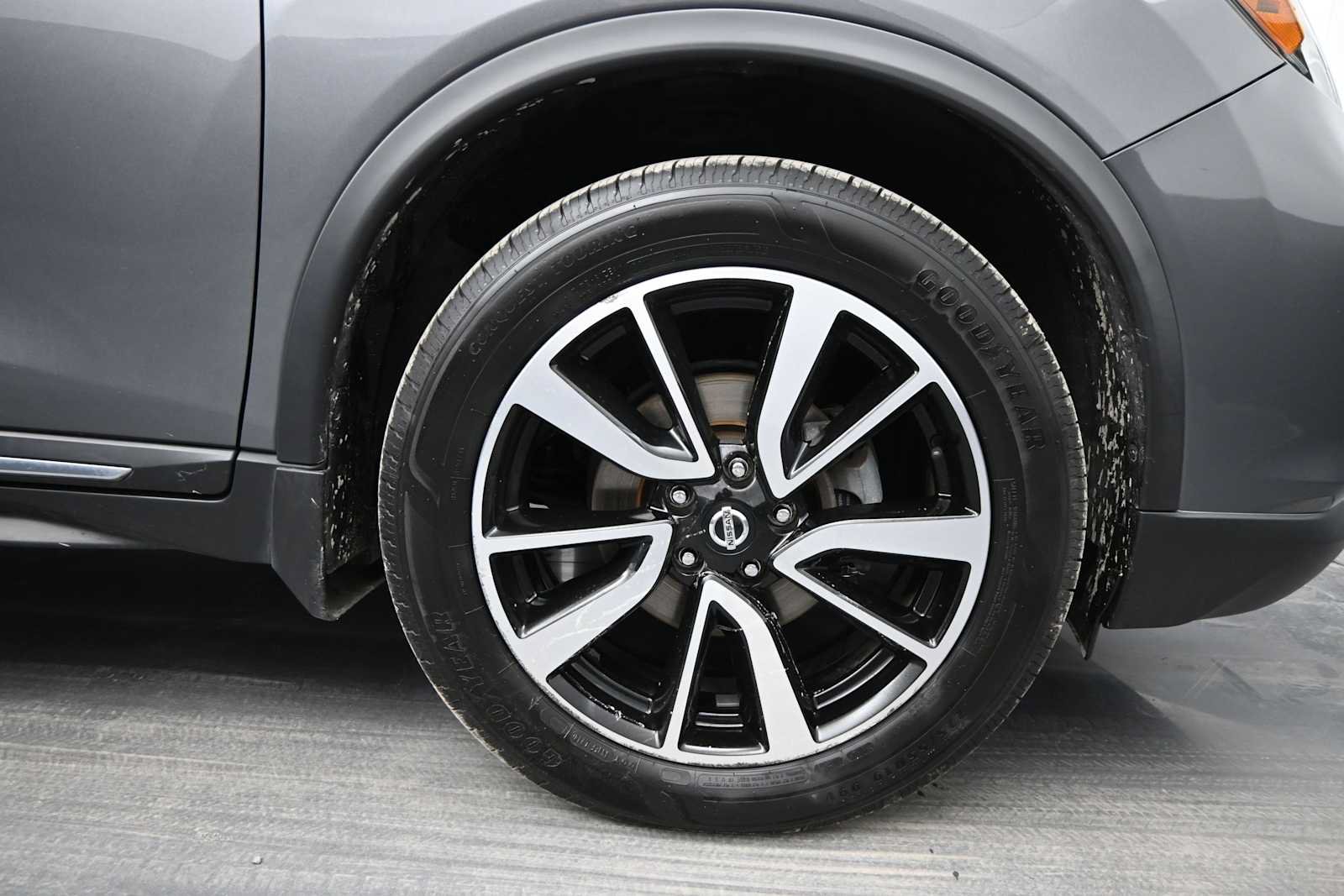 Used 2019 Nissan Rogue SL w/ Premium Package AWD/4WD image 10