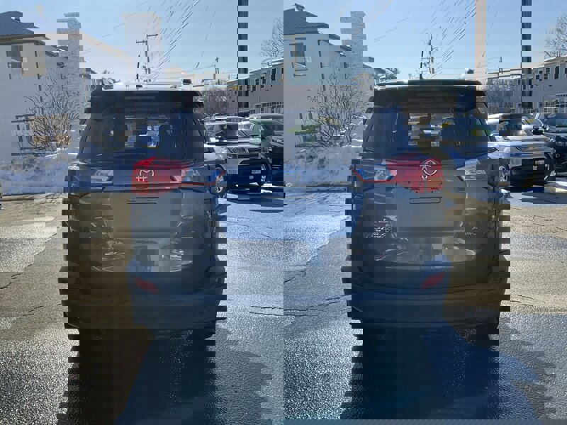 Used 2014 Toyota RAV4 Limited w/ Technology Package image 6