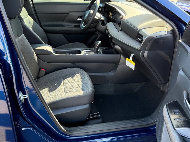New 2026 Nissan Kicks SV AWD/4WD image 23