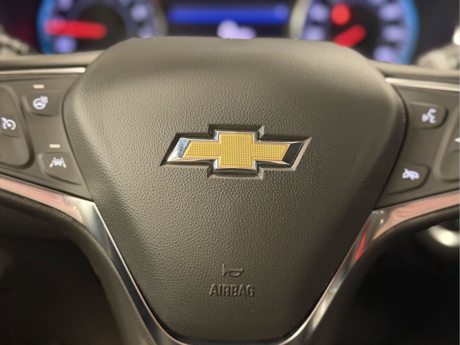 Used 2024 Chevrolet Equinox Premier AWD/4WD image 16