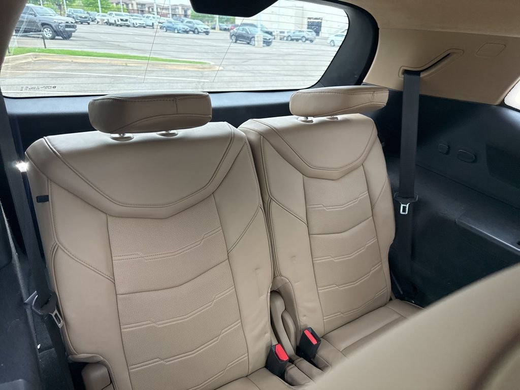 Used 2023 Cadillac XT6 Premium Luxury w/ Platinum Package image 7