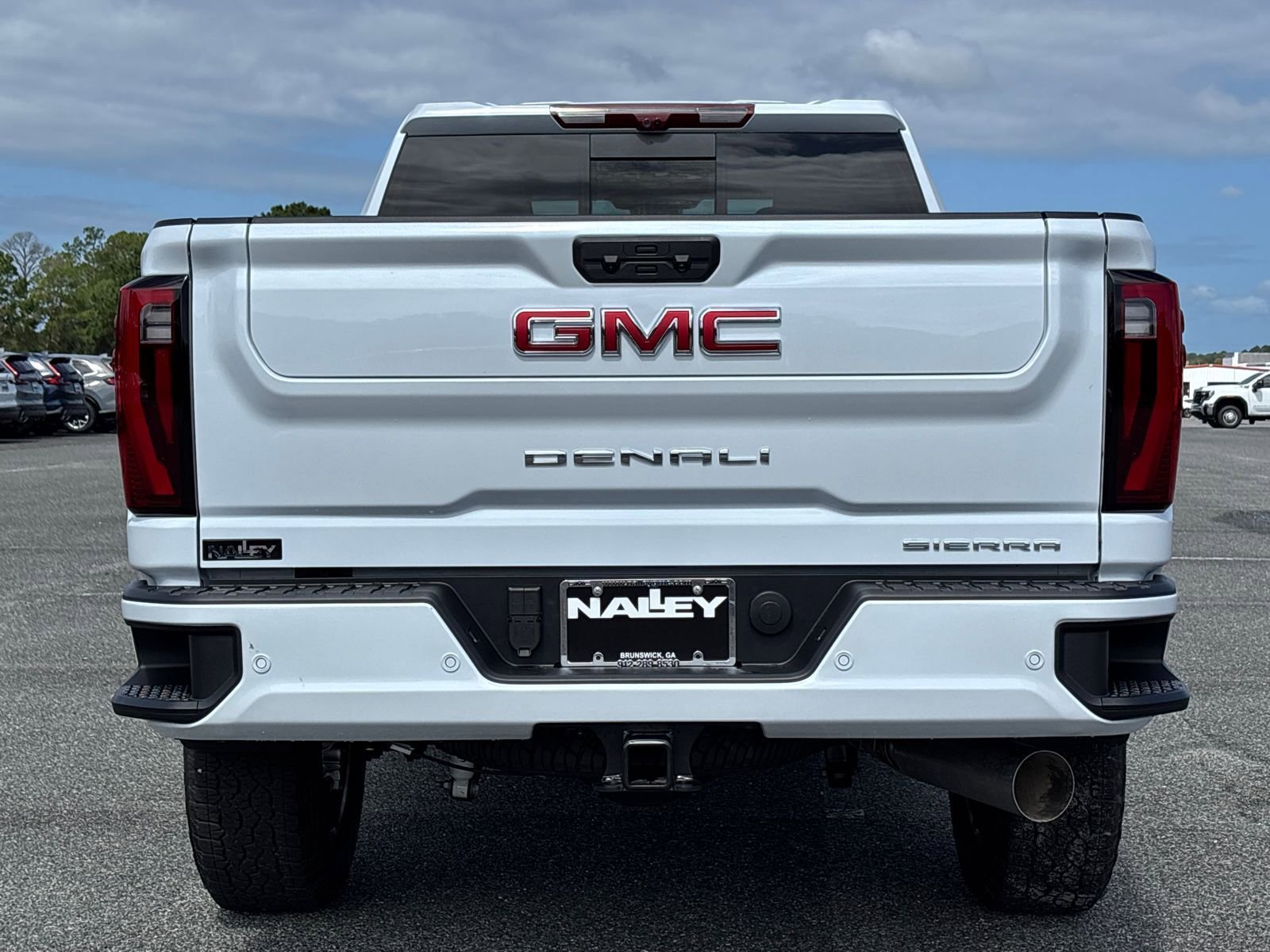 New 2026 GMC Sierra 2500 Denali w/ Denali Reserve Package image 40