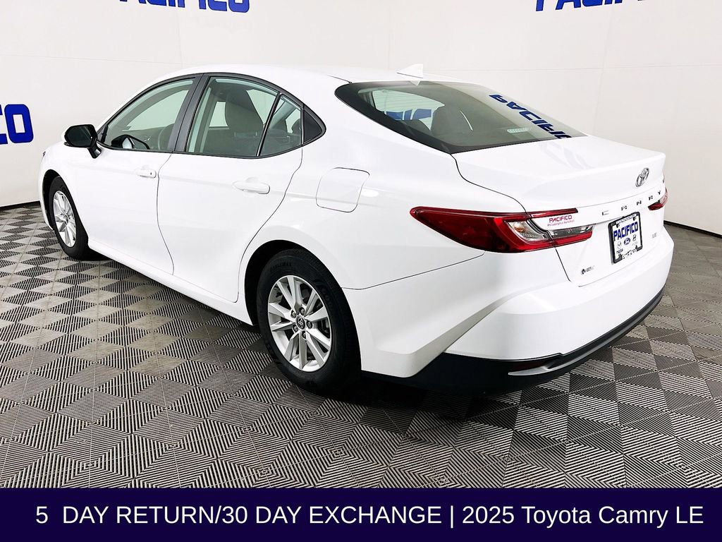 Used 2025 Toyota Camry LE w/ Convenience Package FWD image 6