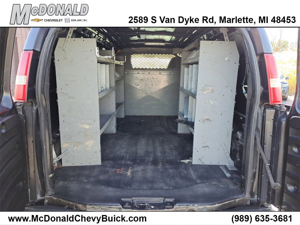 Used 2015 Chevrolet Express 2500 image 15
