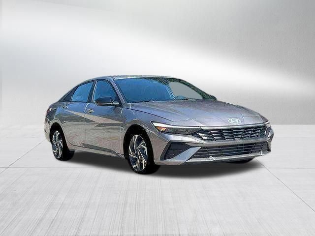 New 2025 Hyundai Elantra Sport FWD image 20