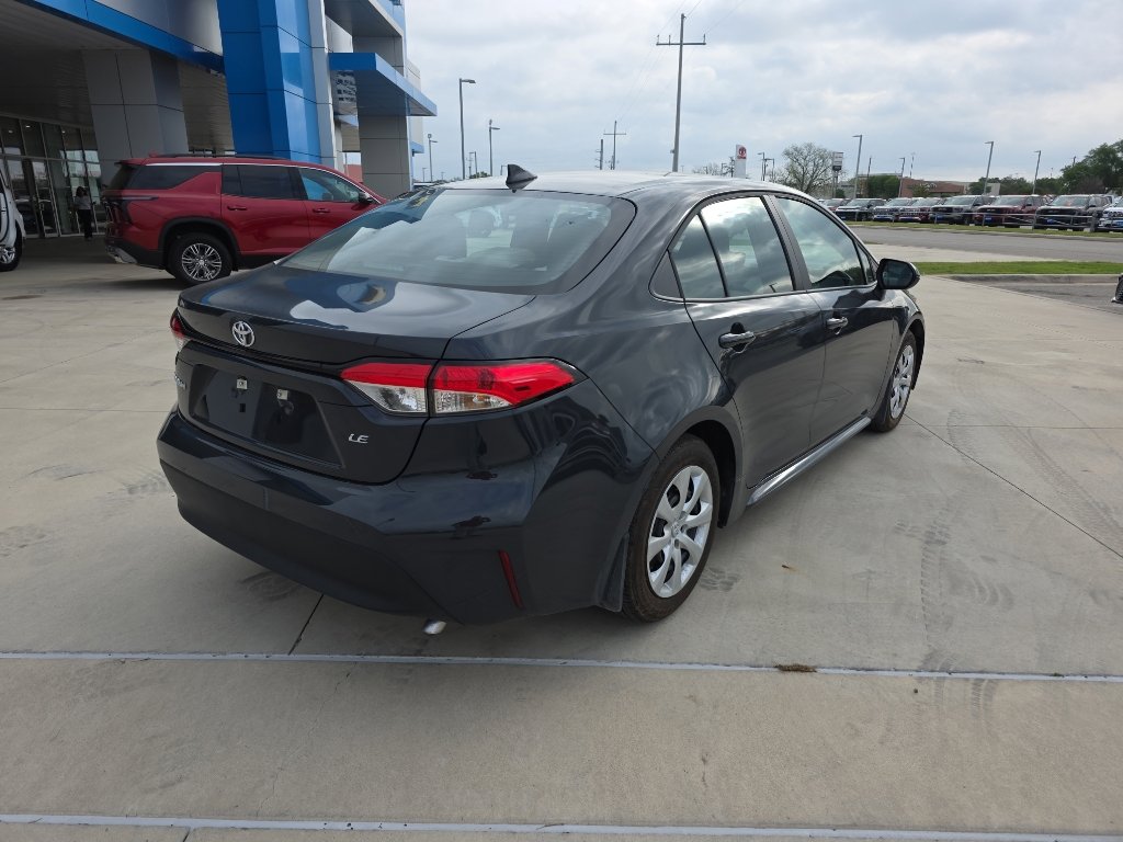 Used 2026 Toyota Corolla LE image 17