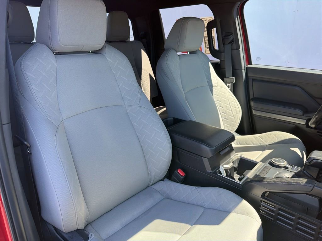 Certified 2024 Toyota Tacoma SR5 AWD/4WD image 6