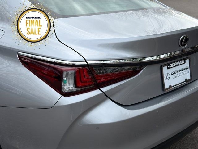 New 2025 Lexus ES 350 w/ Premium Package image 12