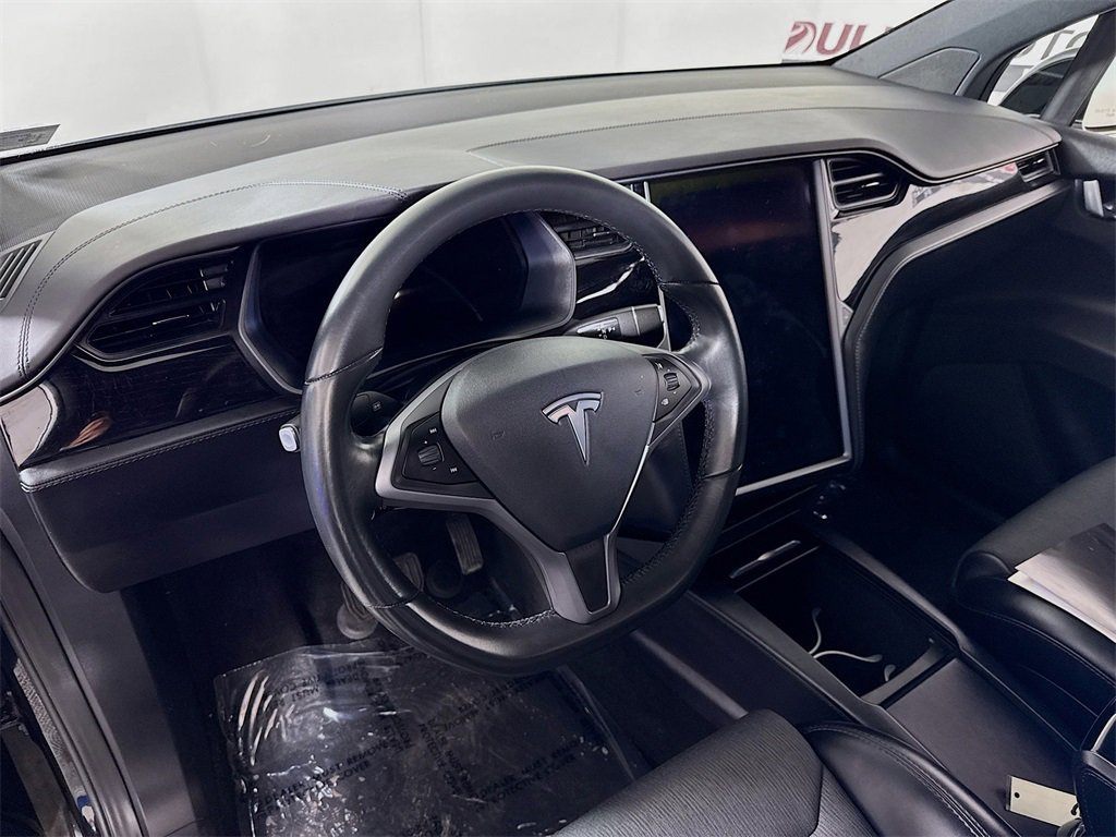 Used 2018 Tesla Model X 100D image 9