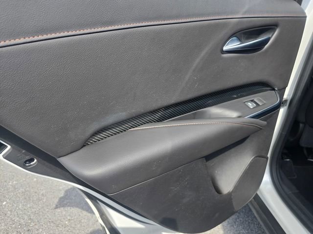 Used 2023 Cadillac XT4 Sport image 14