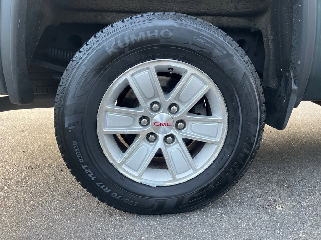 Used 2014 GMC Sierra 1500 SLE w/ SLE Value Package AWD/4WD image 35