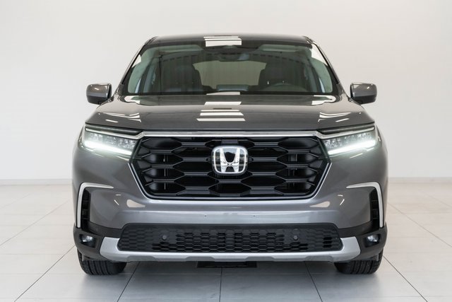 Used 2025 Honda Pilot EX-L image 5