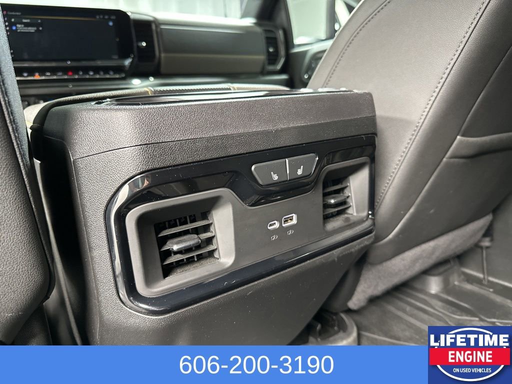 Used 2024 Chevrolet Silverado 2500 ZR2 w/ Technology Package image 23