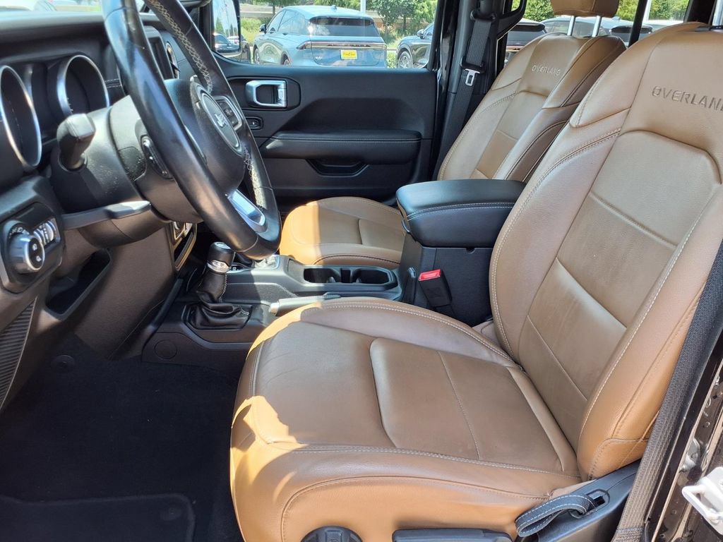 Used 2020 Jeep Gladiator Overland w/ LED Lighting Group AWD/4WD image 23