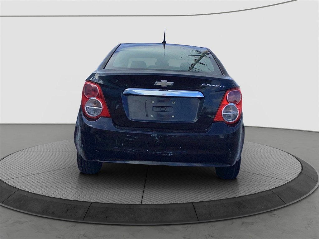 Used 2013 Chevrolet Sonic LT image 6