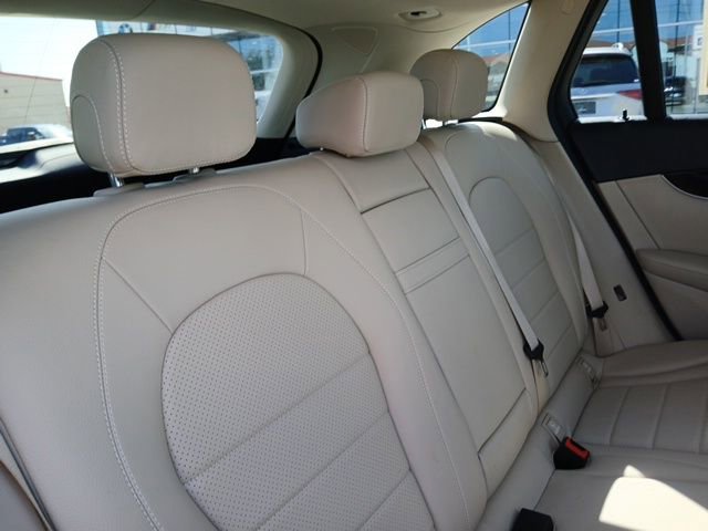 Used 2020 Mercedes-Benz GLC 300 GLC 300 image 12