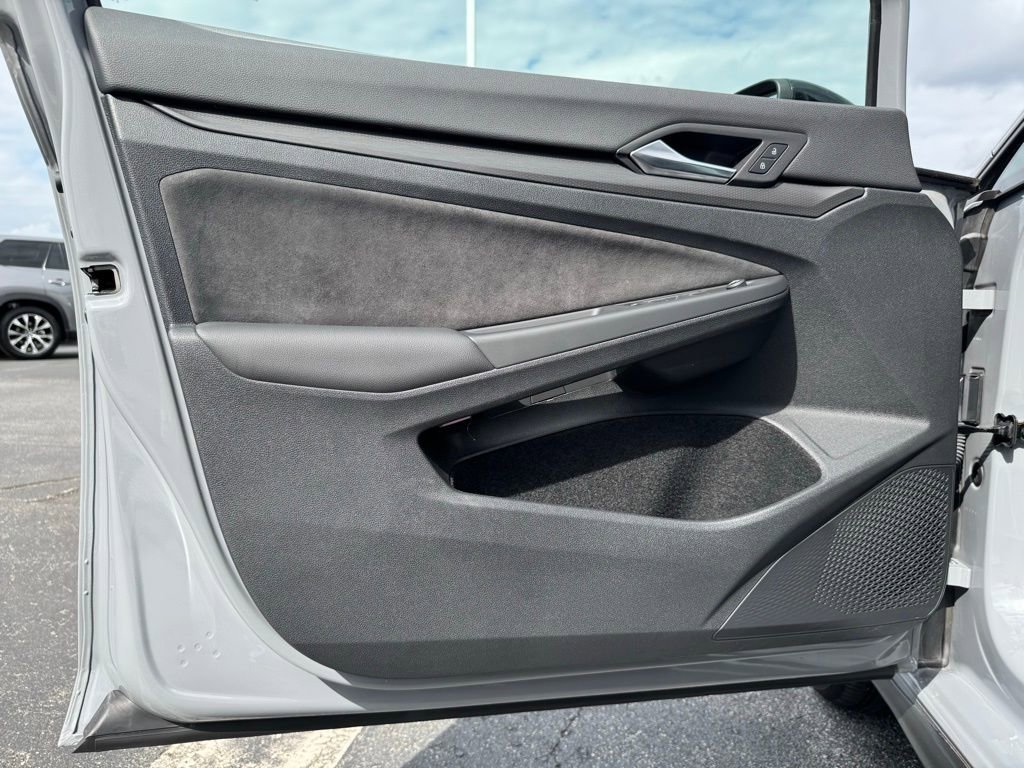 Used 2024 Volkswagen GTI S image 12