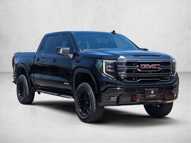 Used 2022 GMC Sierra 1500 AT4 w/ AT4 Premium Package AWD/4WD image 3