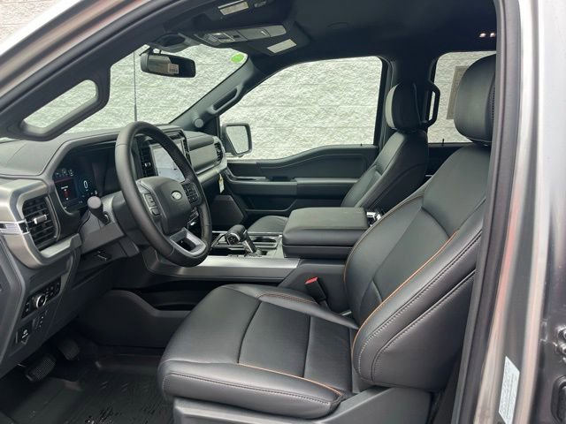 New 2025 Ford F150 Lariat w/ Equipment Group 502A High image 4