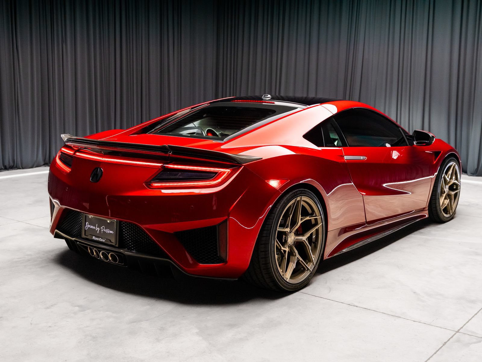 Used 2017 Acura NSX AWD/4WD image 38