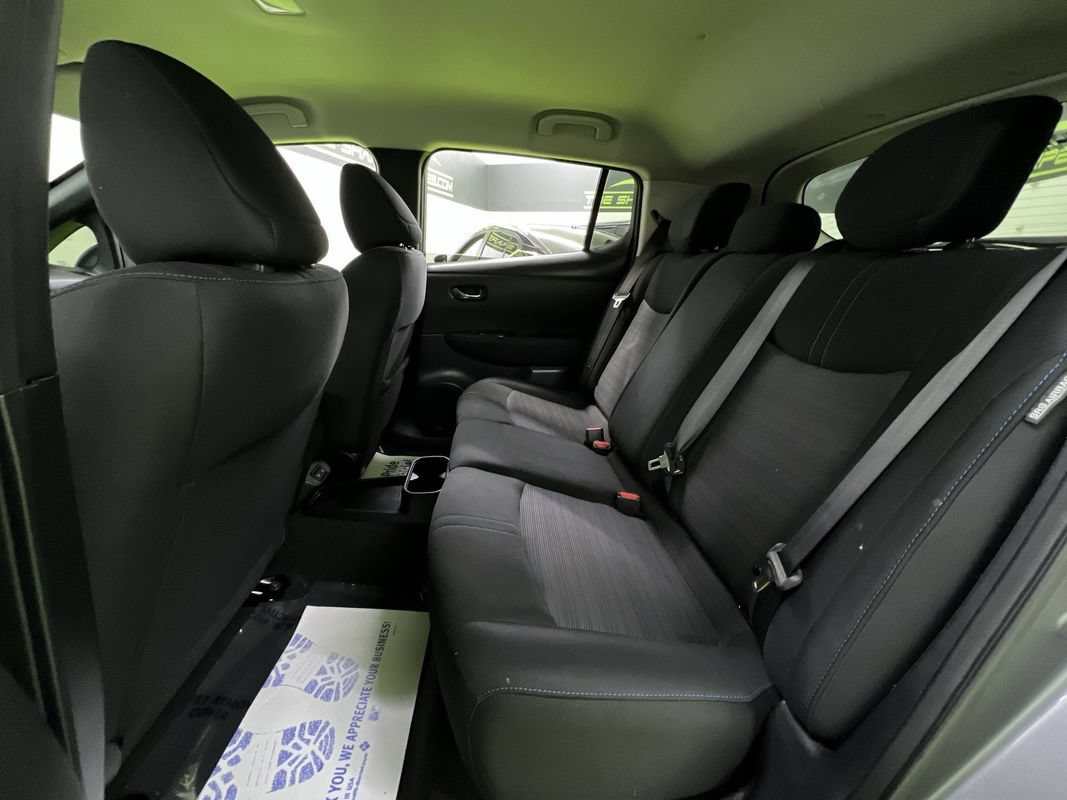Used 2025 Nissan Leaf S FWD image 25
