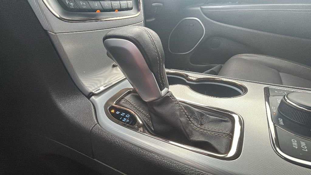 Used 2018 Jeep Grand Cherokee Summit w/ Platinum Series Group image 30