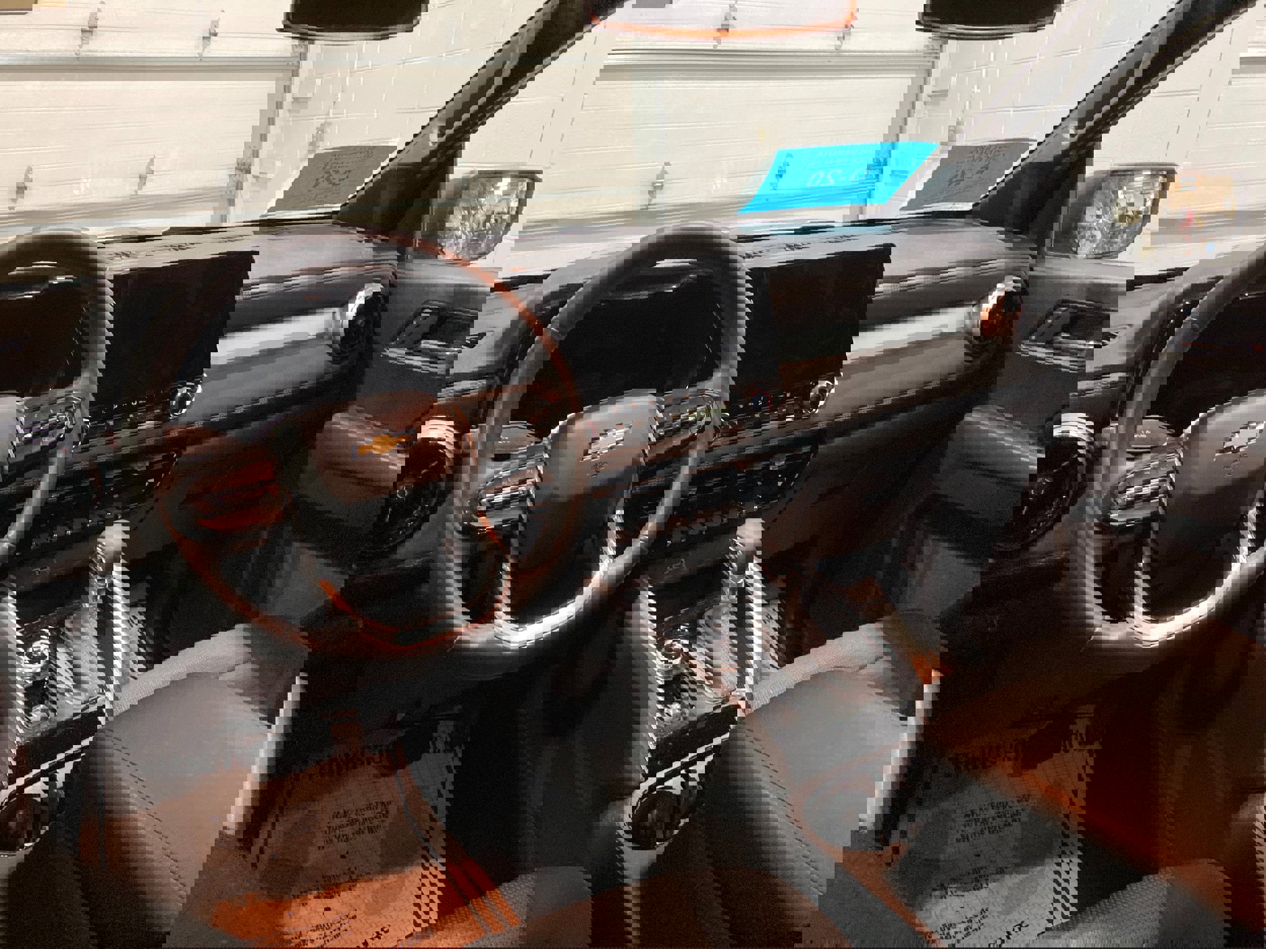 Used 2023 Chevrolet Colorado LT w/ LT Convenience Package II image 18