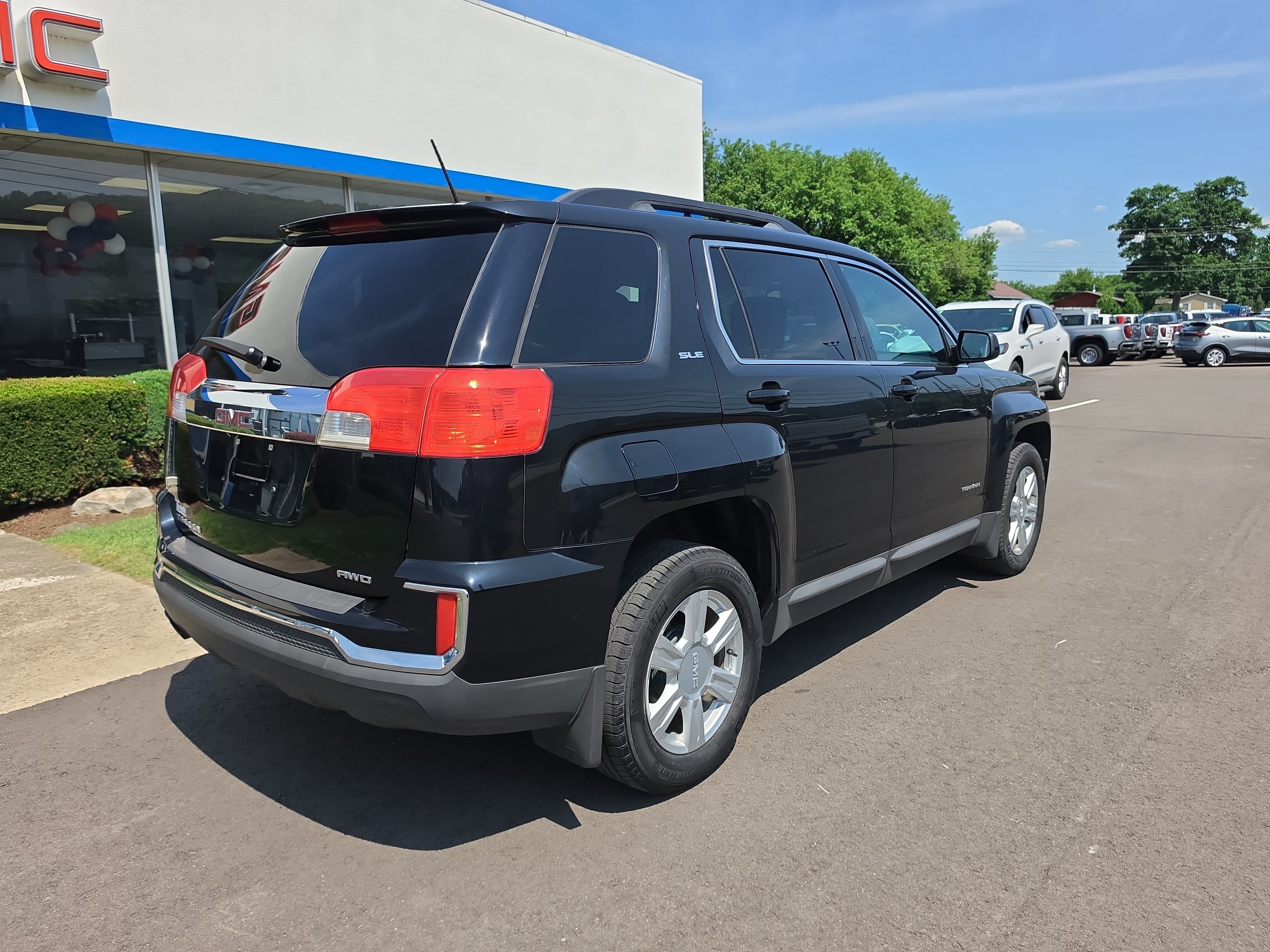 Used 2016 GMC Terrain SLE w/ Convenience Package AWD/4WD video 3