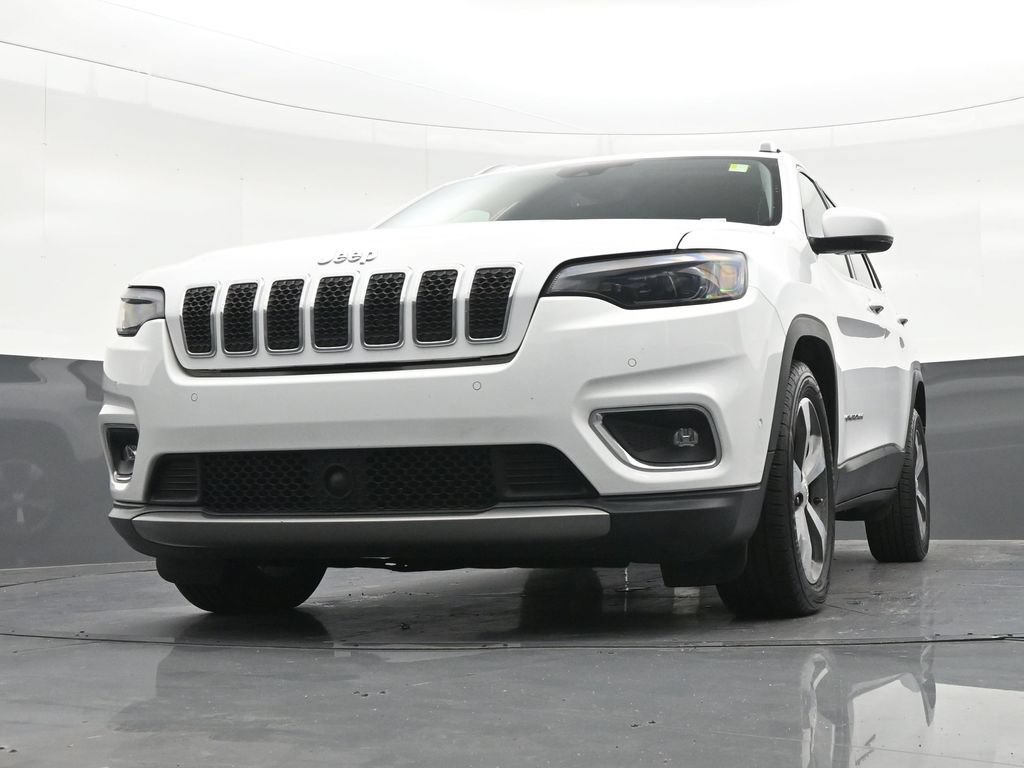 Used 2019 Jeep Cherokee Limited w/ Luxury Group FWD image 30