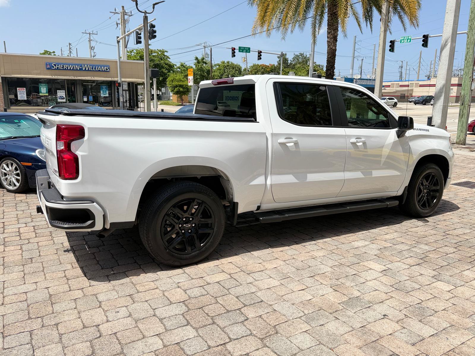 Used 2025 Chevrolet Silverado 1500 RST RWD image 10