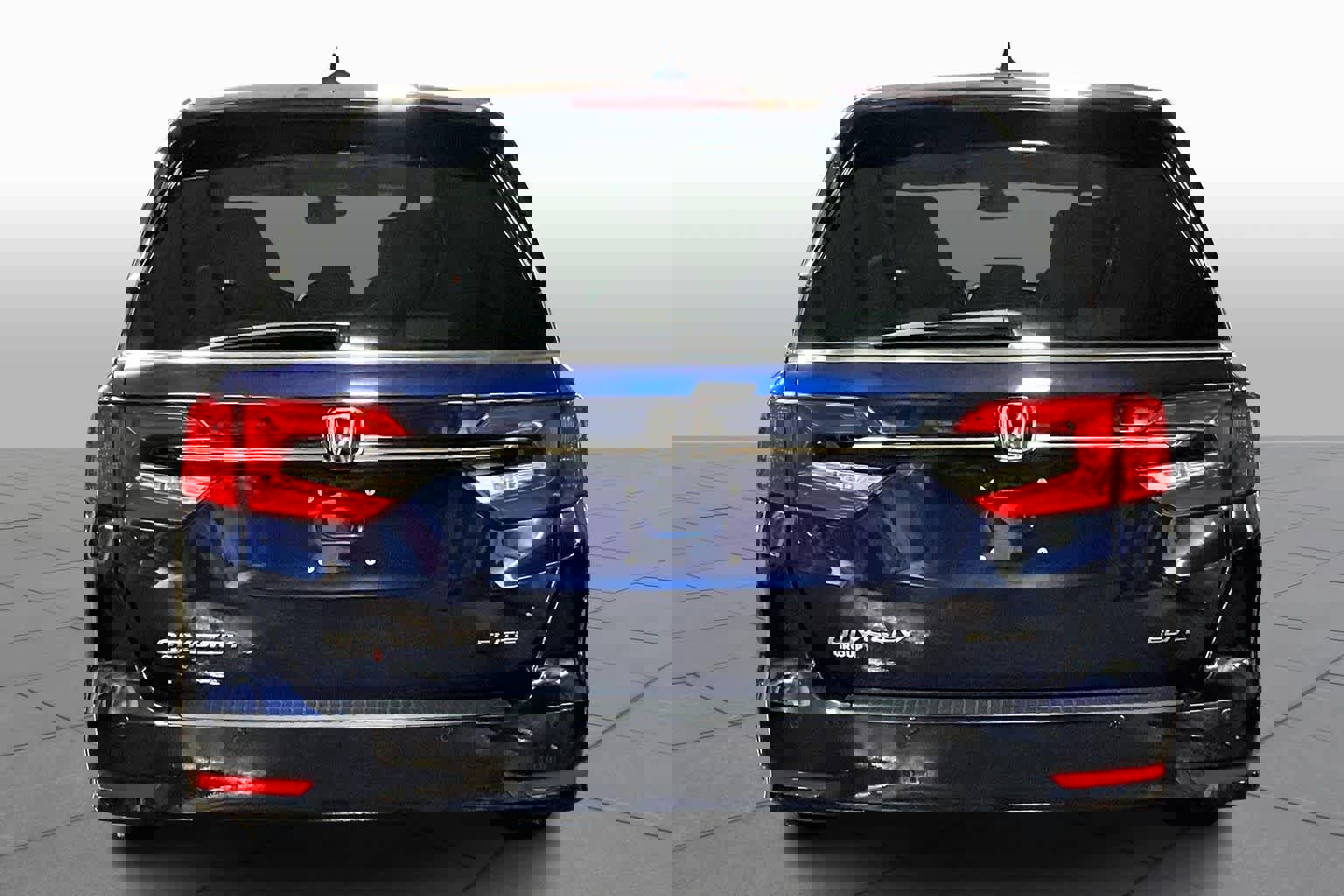 Used 2023 Honda Odyssey Elite image 5