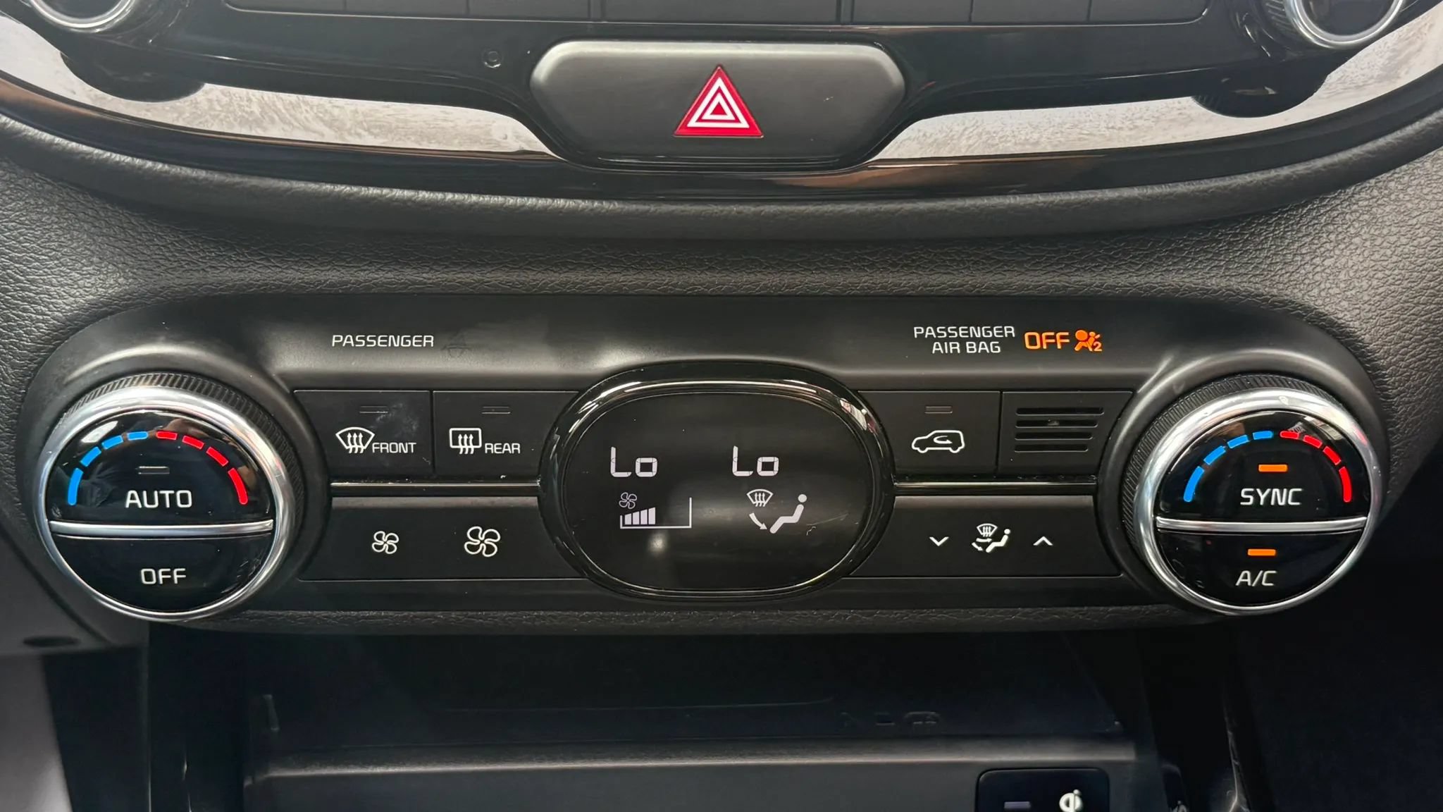 Used 2023 Kia Soul GT-Line w/ GT-Line Technology Package FWD image 18