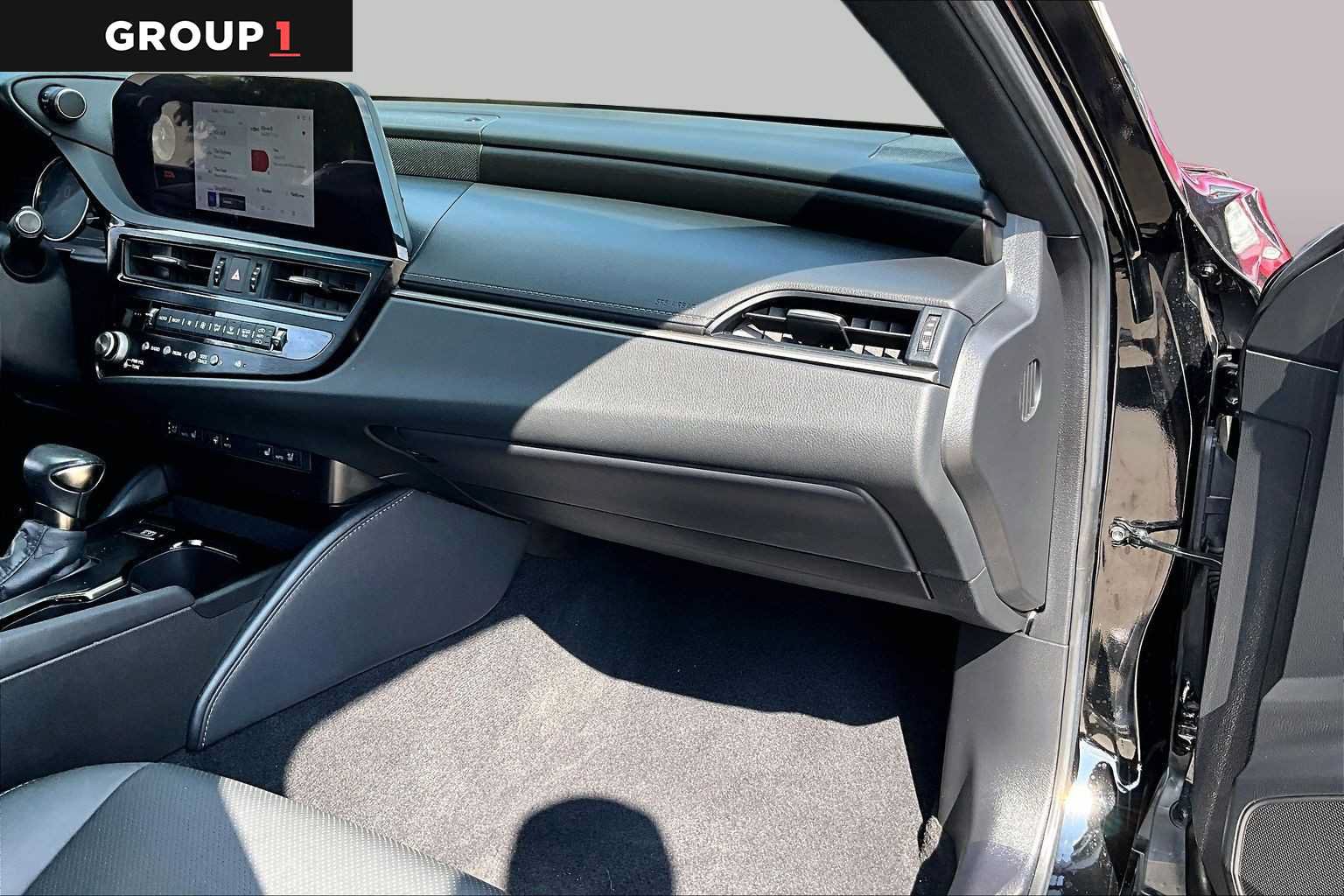 Certified 2024 Lexus ES 350 w/ Premium Package FWD image 16