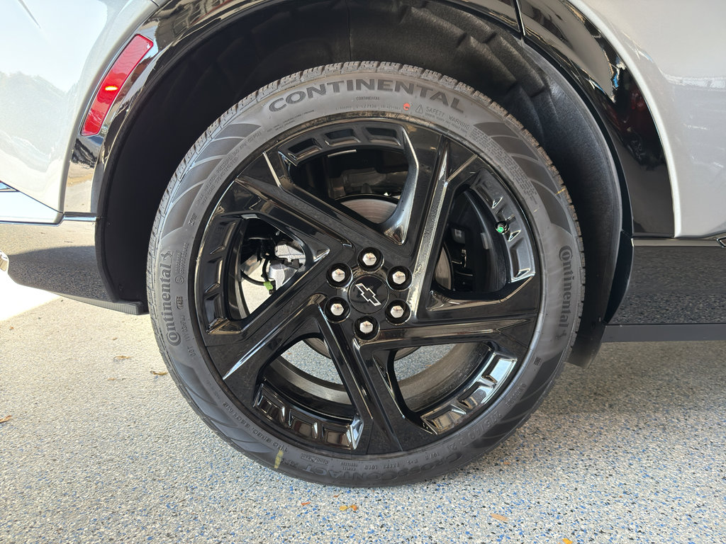 New 2026 Chevrolet Equinox EV RS image 29
