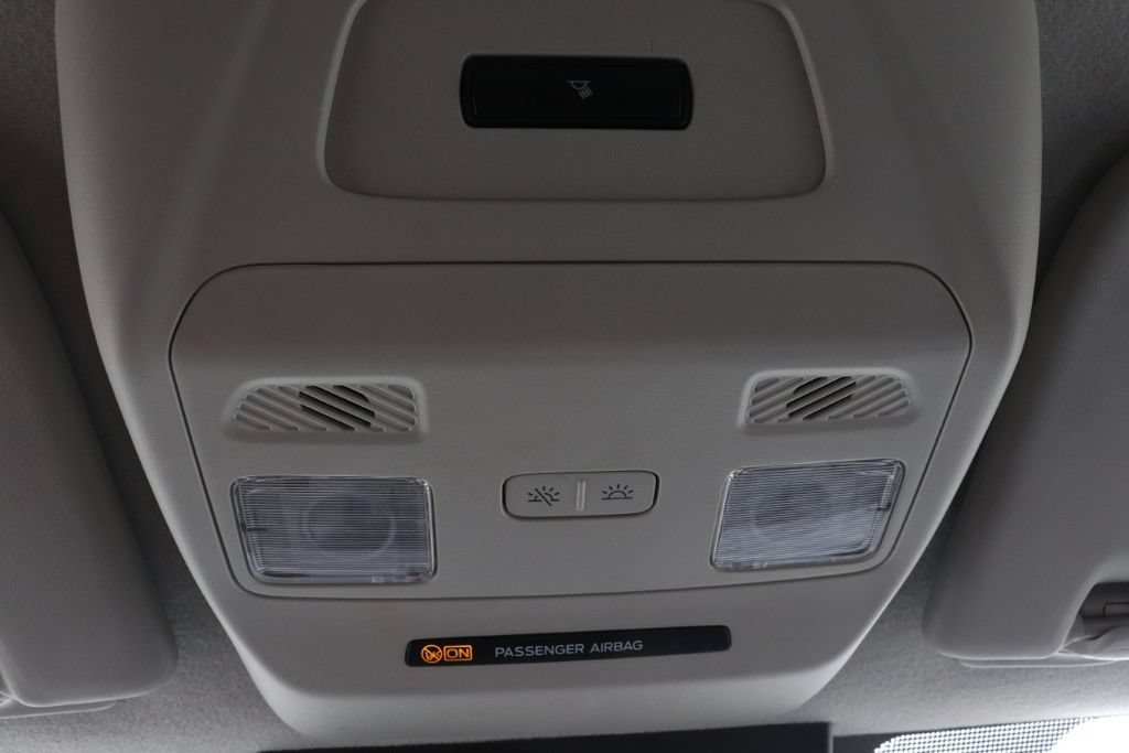 Used 2025 Ford Transit 250 Low Roof w/ Exterior Upgrade Package RWD image 19