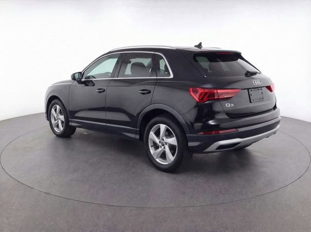Used 2020 Audi Q3 2.0T Premium AWD/4WD image 32